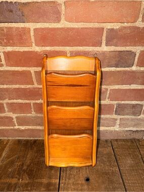 Wooden Wall-Mounted Display Shelf in Warm Honey Finish